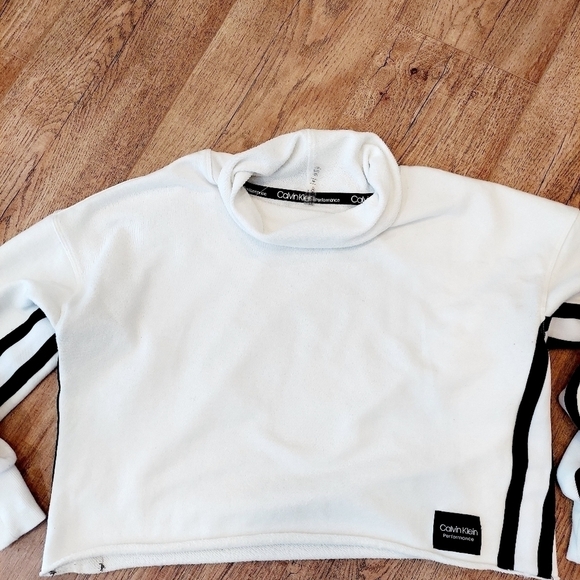 Calvin Klein Performance Cropped Sweatshirt Large - Picture 8 of 13